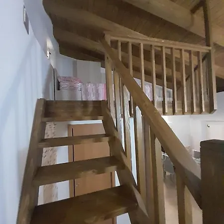 Cryfani アパート ピッツォ